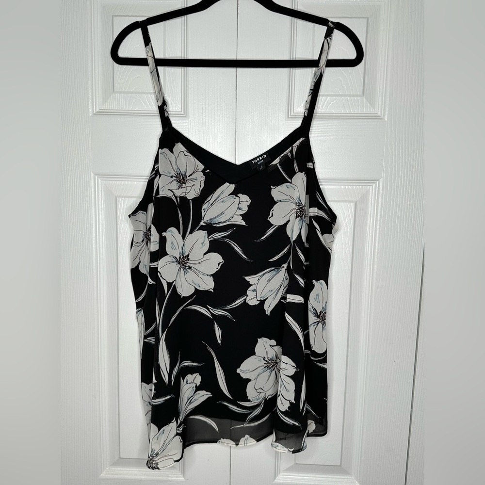 Torrid Black and White Floral Camisole - Size 1